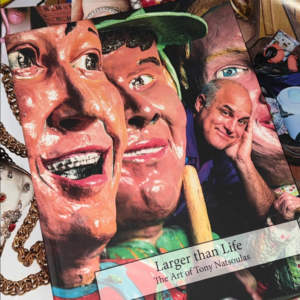 🕳️🧱🕳️• ▫️Larger than LIFE x The Art of… ▫️• 🧱🕳️🧱